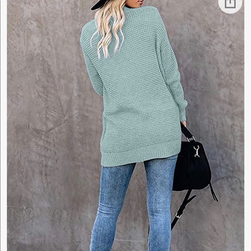 NWT Sweaters Outwear with Pockets( Mint green) - Picture 3 of 5